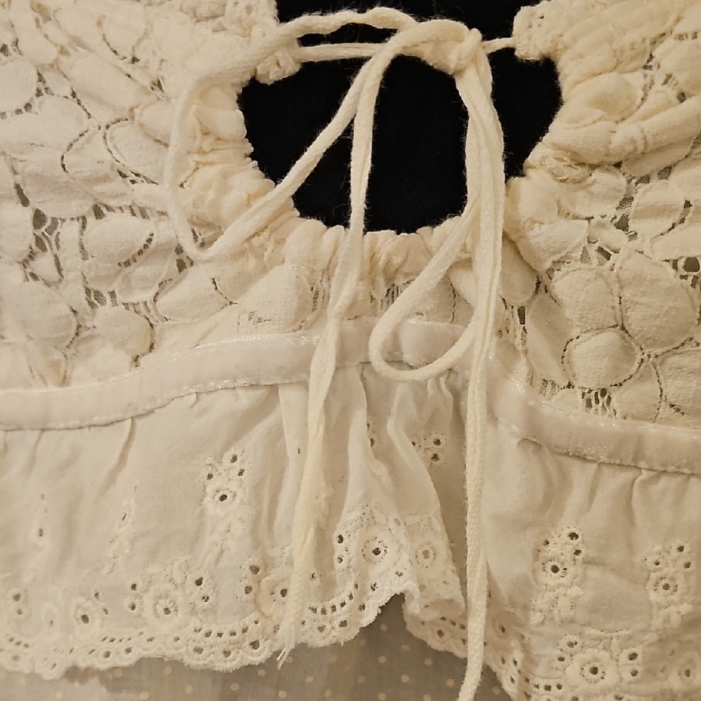 Trinity Cream Lace Detail Chemise - Picture 2 of 12
